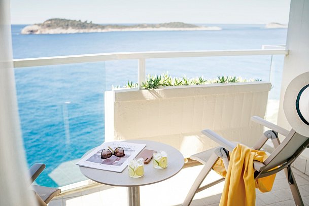 Croatia Cavtat - Wohnbeispiel DZ Deluxe Meerblick renoviert (Zimmercodierungen DD1 & DC9)