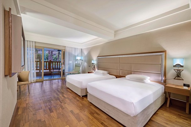Hilton Dalaman Sarigerme Resort & Spa - Wohnbeispiel Doppelzimmer Deluxe Swim-Up (Zimmercodierungen DDQ & DCQ)