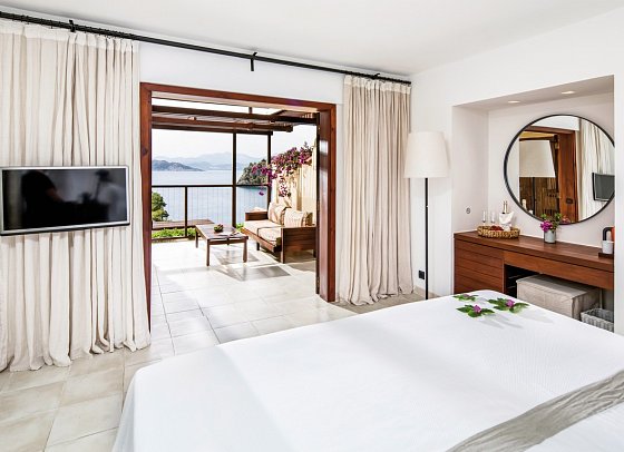 Hillside Beach Club - Wohnbeispiel Doppelzimmer seitl. Meerblick (Zimmercodierung DBN)