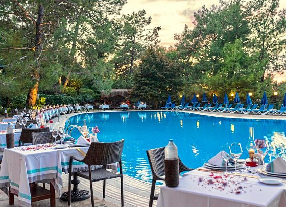 Montana Pine Resort Hotel & Spa
