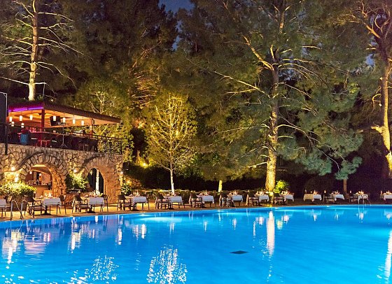 Montana Pine Resort Hotel & Spa