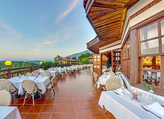 Montana Pine Resort Hotel & Spa