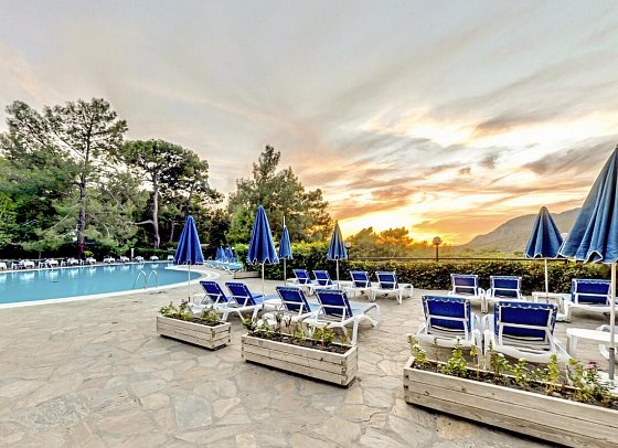 Montana Pine Resort Hotel & Spa