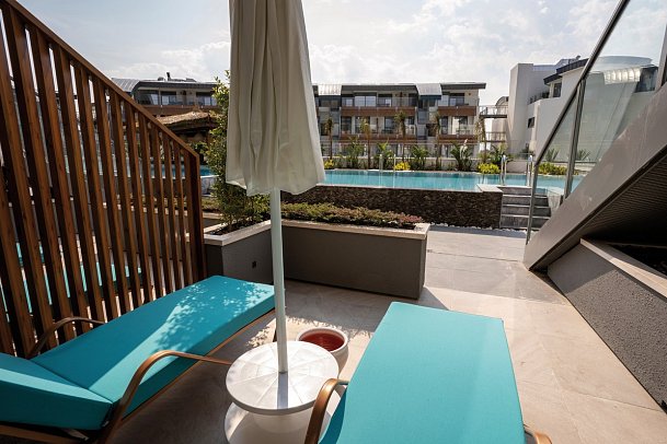 Liberty Fabay - Beispiel Zimmer mit direktem Poolzugang (Zimmercodierungen D2P, DC2, D4P, DC4 & FB2)