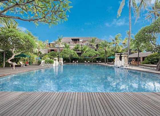 Legian Beach Hotel