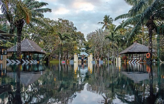 Segara Village Hotel