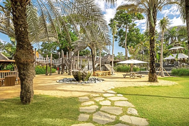 Segara Village Hotel