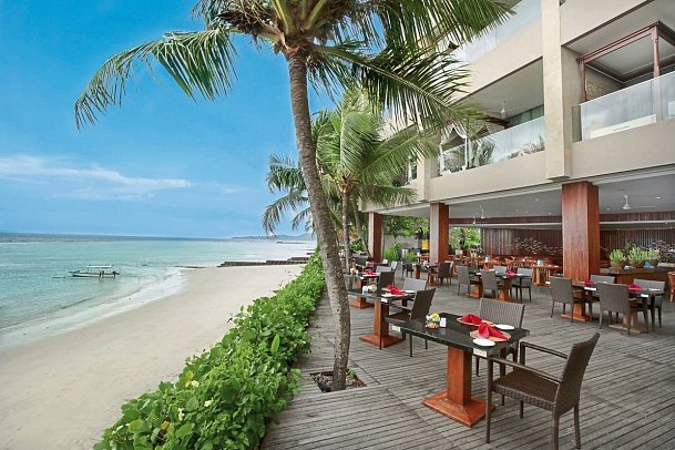 Candi Beach Resort & Spa
