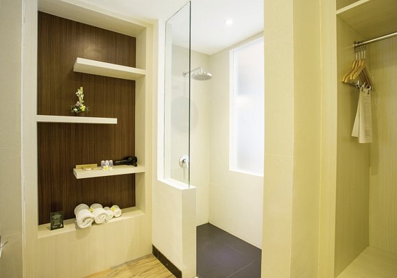 Tonys Villas & Resort - Wohnbeispiel Deluxe Pool View (Zimmercodierung UDP)