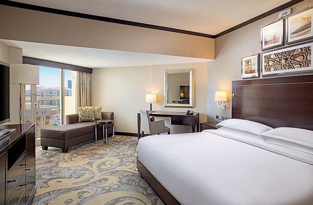 Sheraton Dubai Creek Hotel & Towers - Wohnbeispiel Deluxe City (Zimmercodierungen UD1 & UL1)