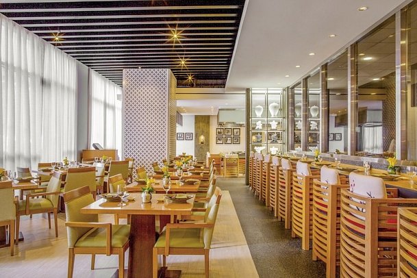 Amwaj Rotana Jumeirah Beach - Restaurant 