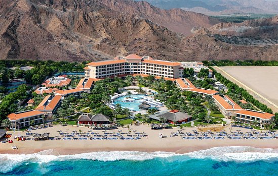 Fujairah Rotana Resort & Spa Al Aqah Beach