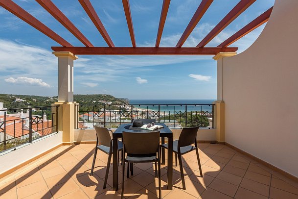 NAU Salema Beach Village - Beispiel Balkon Townhouse Meerblick (Zimmercodierung OBM)