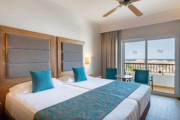 3HB Guaraná - Wohnbeispiel Doppelzimmer seitl. Meerblick (Zimmercodierung D1N)