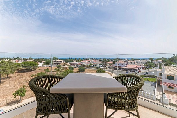 ananea Castelo Suites Algarve - Wohnbeispiel Exclusive Suite Terrasse Glasgarten (Zimmercodierung WT1)