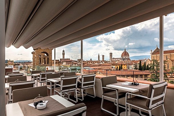 Plaza Hotel Lucchesi