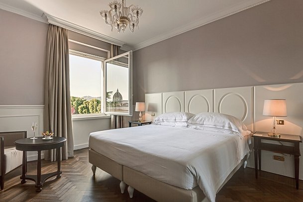 Plaza Hotel Lucchesi - Wohnbeispiel Doppelzimmer Superior (Zimmercodierung DS1)