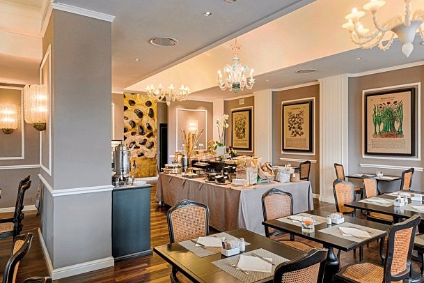 Plaza Hotel Lucchesi