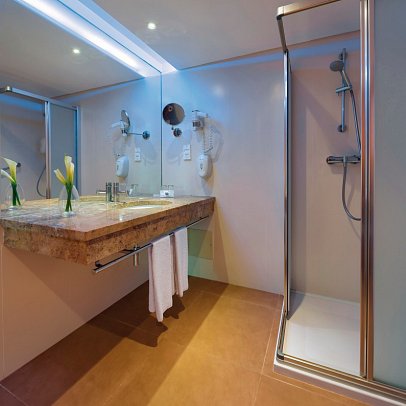 The Views Oásis - Beispiel Bad Doppelzimmer (Zimmercodierungen DBN, DBM & DBD)