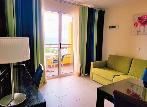 Cais da Oliveira - Wohnbeispiel Juniorsuite Meerblick (Zimmercodierung J1M)