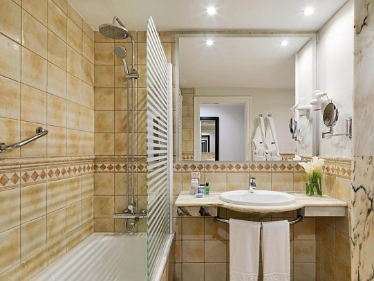 H10 Playa Esmeralda - Zimmercodierungen DBN & D2N