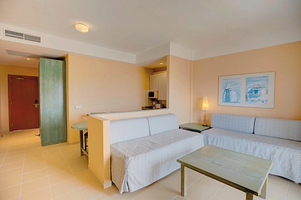 SBH Costa Calma Beach Resort - Wohnbeispiel Familienzimmer (Zimmercodierung FB1)