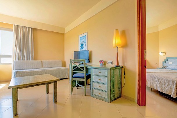 SBH Costa Calma Beach Resort - Wohnbeispiel Suite (Zimmercodierung WBM)