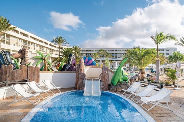 Iberostar Waves Gaviotas Park