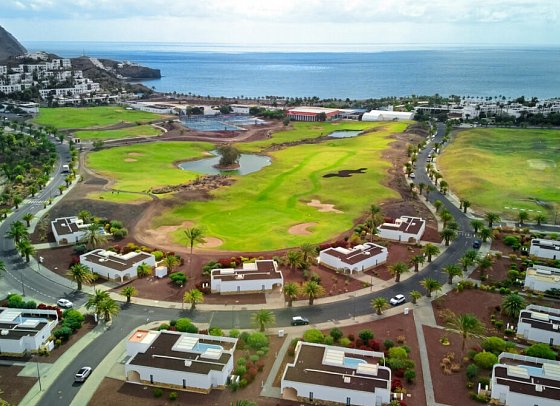 Playitas Villas