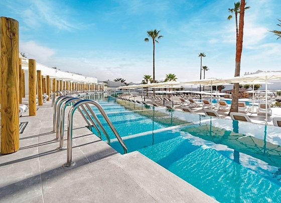 BLUESEA Golden Beach - Wohnbeispiel Doppelzimmer Swim-Up (Zimmercodierung DBQ)