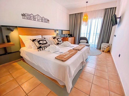 Coral Cotillo Beach Hotel - Wohnbeispiel Doppelzimmer Premium Poolblick (Zimmercodierung DMP)