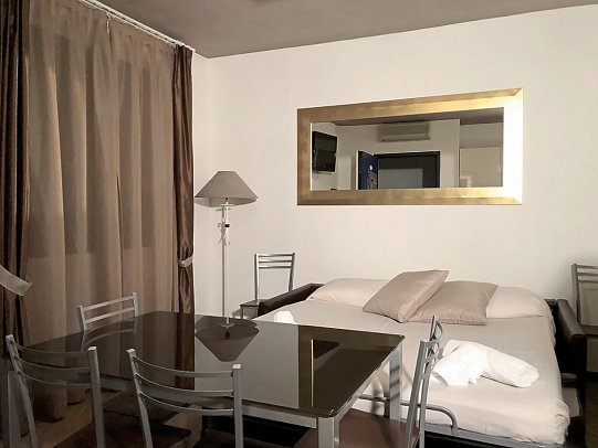 Villa Giada spEace&Stay Resort - Wohnbeispiel Three-room Superior PINK (Zimmercodierung OB2)