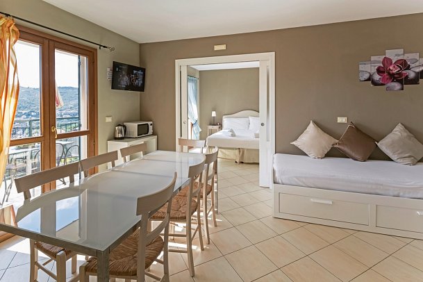 Villa Giada spEace&Stay Resort - Wohnbeispiel Four-room Apartment Superior IBIS (Zimmercodierung PB1)