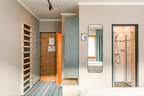 Aparthotel Ferienalm - Wohnbeispiel Doppelzimmer Schladming (Zimmercodierung DB1)