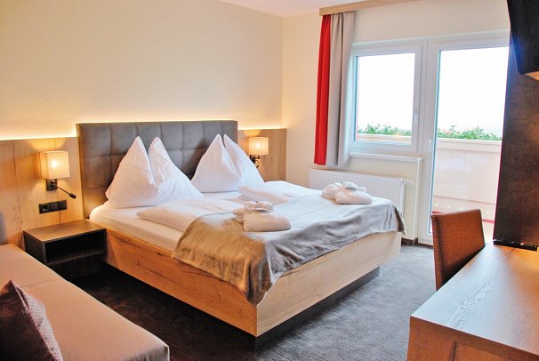 Hotel Restaurant Pariente - Wohnbeispiel Doppelzimmer Deluxe (Zimmercodierung DD1)