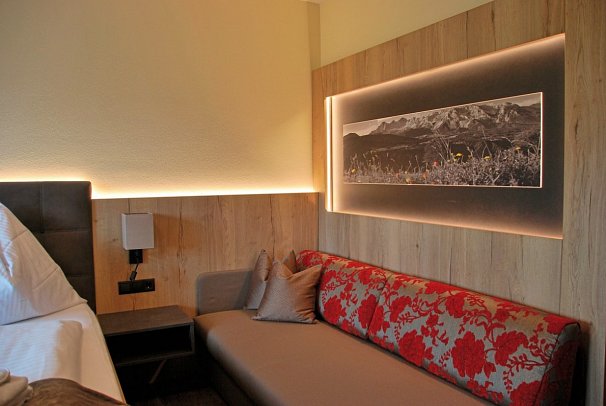 Hotel Restaurant Pariente - Wohnbeispiel Doppelzimmer Deluxe (Zimmercodierung DD1)