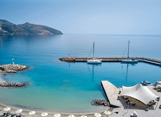 Zeus Eleva Mirabello Bay