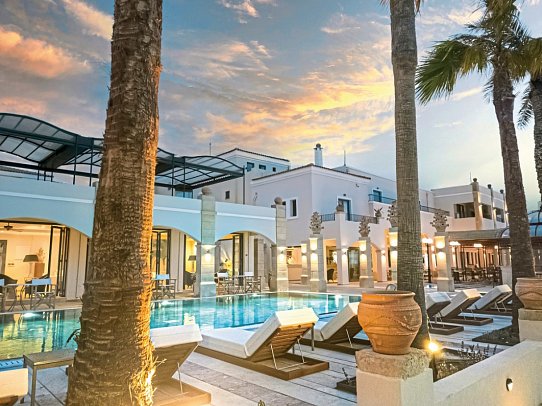 Grecotel Plaza Beach House