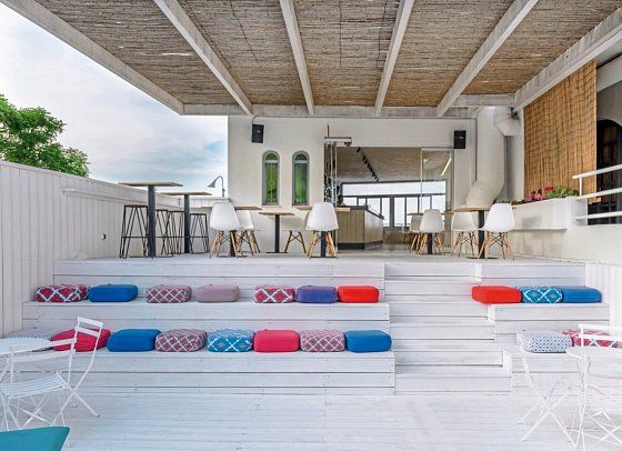 Azure Mare Hotel
