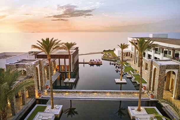 Amirandes A Grecotel Resort To Live