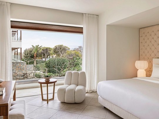 Amirandes A Grecotel Resort To Live - Wohnbeispiel Doppelzimmer Superior Gartenblick (Zimmercodierung DSG)