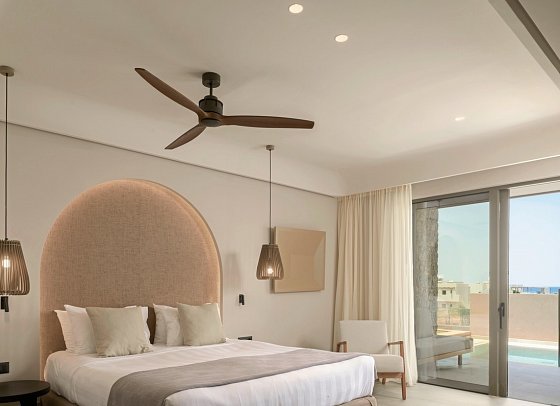 Paralos Venus Suites