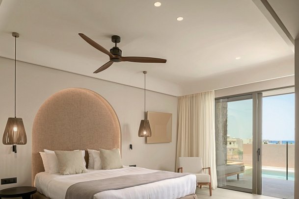 Paralos Venus Suites