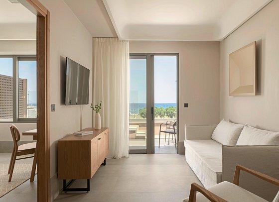 Paralos Venus Suites