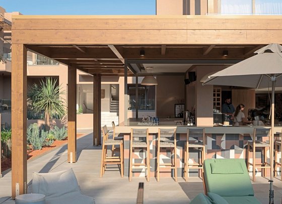 Paralos Venus Suites