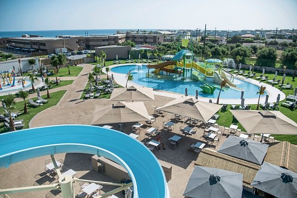 Senseana Sea Side Resort & Spa