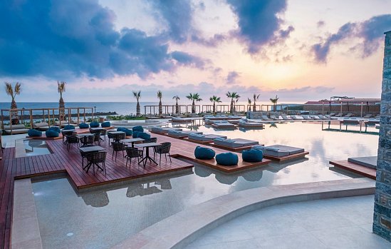 Senseana Sea Side Resort & Spa