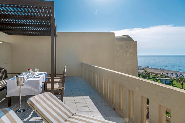 Aquila Rithymna Beach - Wohnbeispiel Suite Deluxe Meerblick (Zimmercodierung WDM)