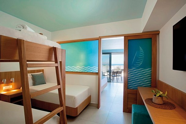 Arina Beach Resort - Wohnbeispiel Familienzimmer Meerblick (Zimmercodierung F1M)