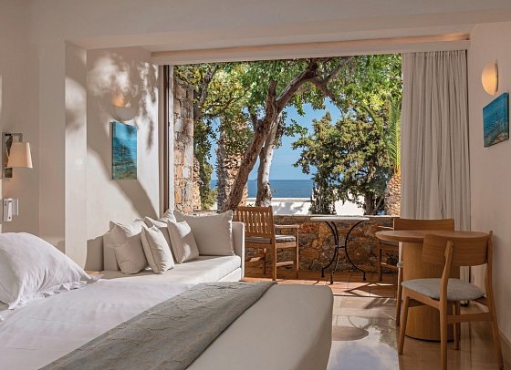 St. Nicolas Bay Resort Hotel & Villas - Wohnbeispiel Doppelzimmer seitl. Meerblick (Zimmercodierung DBN)